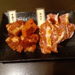 炭火焼肉　十座 - 中落ちカルビとカルビ