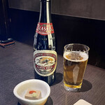 三陸鮮魚と炭焼牛たん かっこ - 瓶ビール