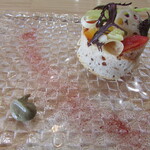 Ryoriya Takashima - 北海道産の桜鱒とスペルト小麦のタルタル仕立て 兵庫県の春野菜  雪下にんじん ミニトマト 金柑 うるい パン ふきのとうを使ったバーニャカウダソース