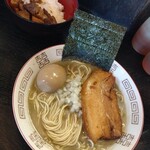 中華ソバ 伊吹 - 