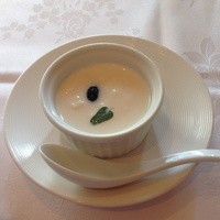 四川豆花飯荘 東京店 - ランチのデザート 杏仁豆腐