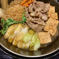 豚捨 KITTE丸の内店 - 