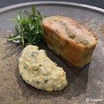 カーサ・デル・チーボ - 蕗の薹のパン粉を挟んだ桜鱒のコトレッタ