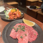 肉や 恵比寿 まる福 - 