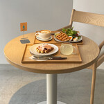 ブルーボトルコーヒー  梅田茶屋町カフェ - 