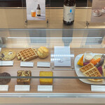 ブルーボトルコーヒー  梅田茶屋町カフェ - 