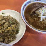 中華飯店 - 昼定食(¥750)ラーメン•やきめし