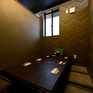 Completely private room and private space. Please enjoy your meal in a relaxed manner.