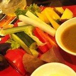 Kanamaru Nouen Yasai Izakaya Rungo Ka-Nibaru - 北海道の野菜がたくさん！