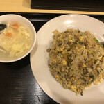 北京菜館 - 高菜チャーハンとスープ