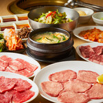 Kuroge Wagyuu Yakiniku Karakuniya - 和牛コースが自慢です！