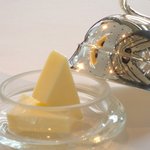 レストラン タテル ヨシノ 銀座 - バター