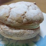 サロン・ド・テ・ジャマン - 2013.7. 木苺のブッセ