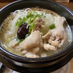 和歌山ラーメン まる岡 - 李さんの土鍋参鶏湯麺