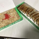 嬉しい餃子商店 - 料理