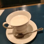 アイランド喫茶 - ミルク
