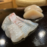 日本橋蛎殻町 すぎた - ヒラメとホタテ