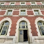 Ellis Café - Ellis Café を外から見る。移民博物館の一角です。