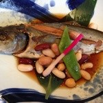 本日の仕入れ魚の豆煮(この日はさば)