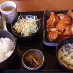 柳ばし酒場 - 鶏肉甘酢炒め定食￥500