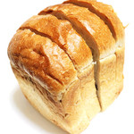 ボーノ - レーズンパンハーフ　(157円) '13 2月中旬