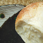 よりあいどころ - 【ワタクシのパン】食パン半斤￥２００　ずっしり重いシットリパン。