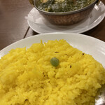 インド＆タイ料理専門店 Surya Royal Garden - サグパニールとサフランライス