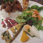 ジュイップ - ローストビーフなど、どれもおいしい