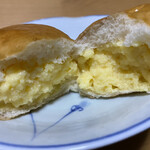 ケーワン - クリームパン（大）の断面