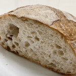 ディーン&デルーカ - 美味しいパンの断面