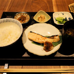 Washoku Shinkuro - 焼き魚定食