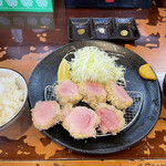 かつ丼多勝 - 特ヒレ定食