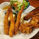 海老料理専門 プラウン＆ロブスターバー えびっとる - 