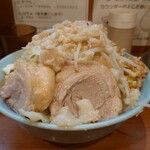 ラーメン BooBoo太郎。 - ラーメン（小）＋ヤサイマシ・アブラマシマシ・アレ（お出汁納豆