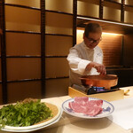 肉屋 田中 - すき焼きを