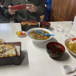 林屋食堂 - 出揃いましたー