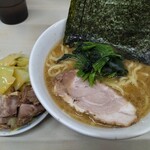 ラーメン 町田家 - 