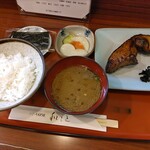和もと - 焼魚定食（白ひらす味噌漬け）