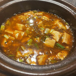 ビストロチャイナ 蜜柑 - 麻婆豆腐土鍋仕立て　四川花椒の香り。