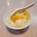 清香園 - サービスの杏仁豆腐