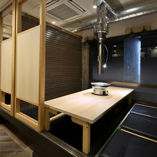 Private rooms can accommodate 2 to 60 people! Enjoy Yakiniku (Grilled meat) in a cozy space