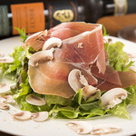 BAR WAIWAI TALIANO DUOZO - Prosciutto and Mushroom Salad