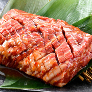 Enjoy Wakasa beef, a local specialty of Fukui Prefecture, to your heart's content! Special homemade sauce also available.
