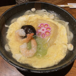 きしや - 玉子綴じきしめん　玉子は上質なスープを邪魔することを避けてかき卵になって無いよう