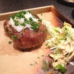 肉の匠 将泰庵 - 和牛ハンバーグ定食（400g 1400円）