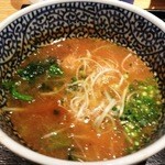 麺屋一燈 - つけ汁アップ