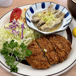 亜茂礼 - メンチカツとワカサギのマリネ￥700円