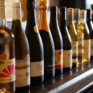 Offered at a reasonable price! A wide selection of wines that go well with Oyster