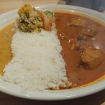 カレー&オリエンタルバル 桃の実 - 