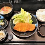 とんかつ山本 - ろーすかつ 定食